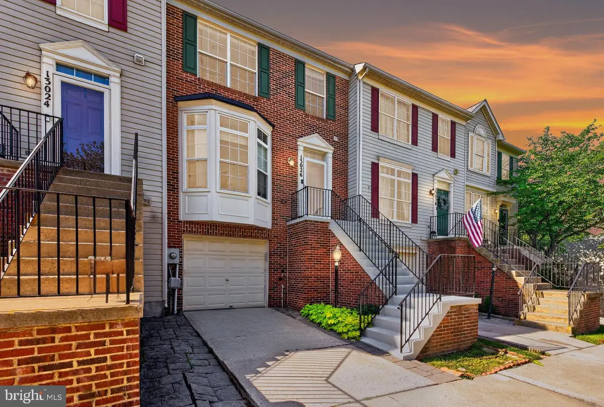 13026 Shamrock Glen Dr, Germantown, MD 20878 - #1