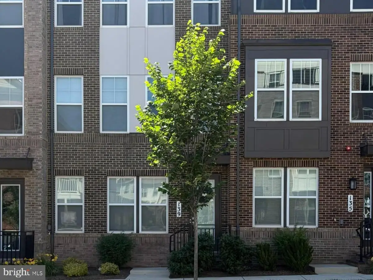 139 Dickenson Dr, Gaithersburg, MD 20878 - #1