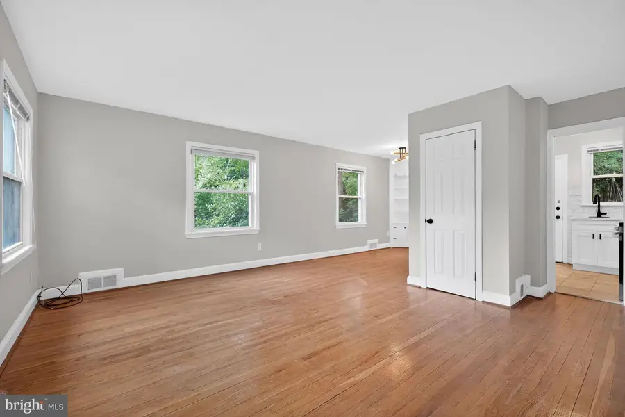 9704 Lorain Ave, Silver Spring, MD 20901 - #3