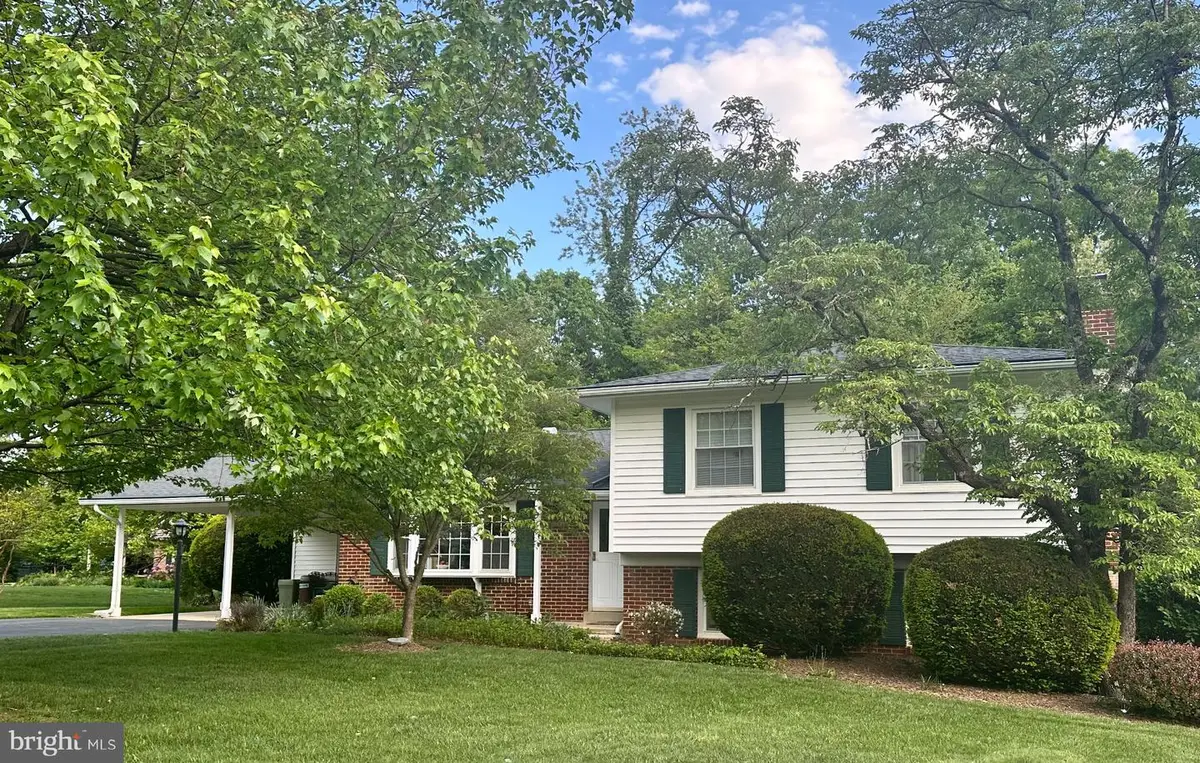 10 Caddy Ct, Derwood, MD 20855 - #1