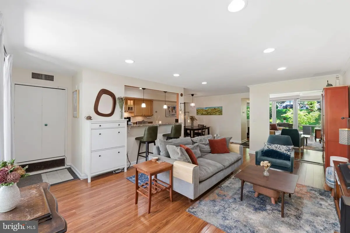 7541 Spring Lake Dr #b-2, Bethesda, MD 20817 - #1