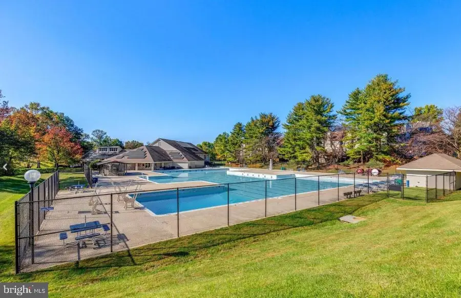 8541 Hawk Run Ter, Montgomery Village, MD 20886 - #2