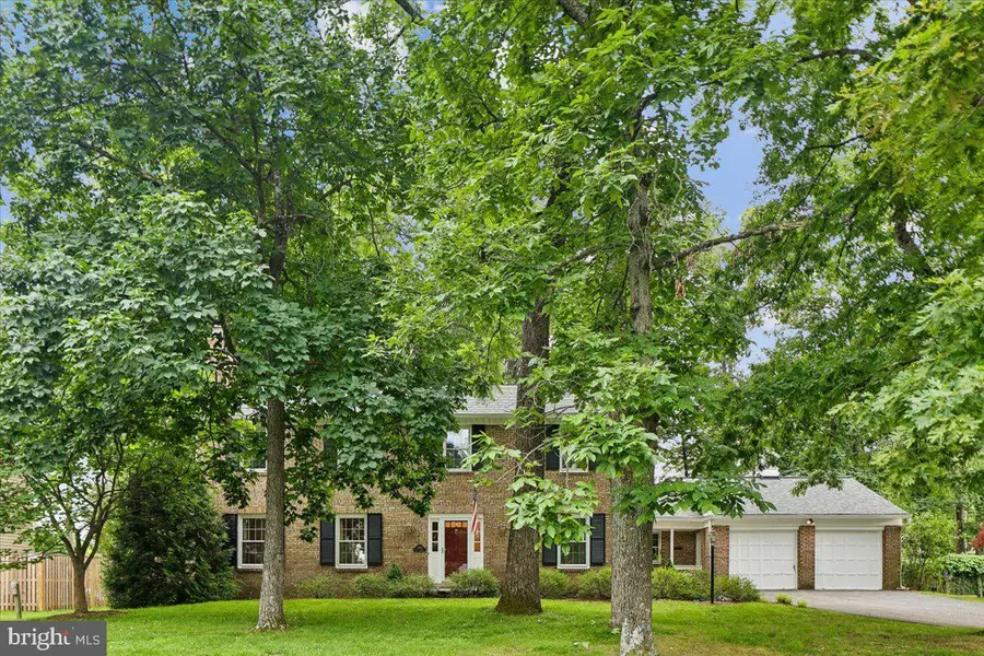8700 Camille Dr, Potomac, MD 20854 - #2