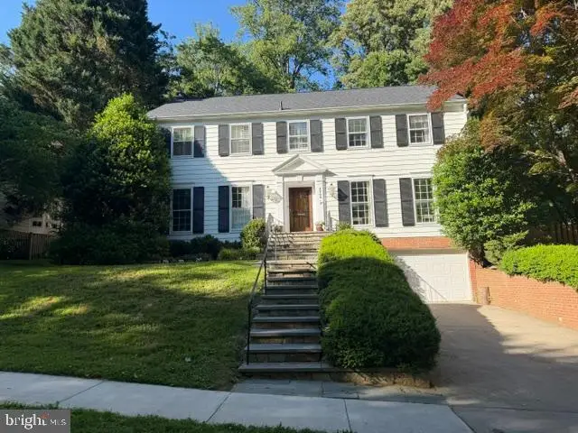 4704 Fort Sumner Dr, Bethesda, MD 20816 - #1