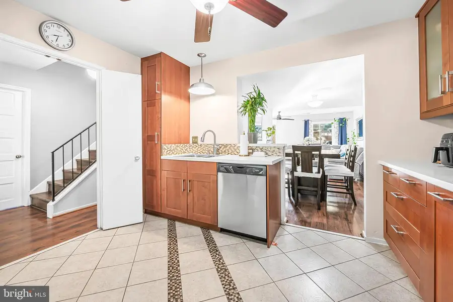 19300 Thomas Farm Rd, Gaithersburg, MD 20886 - #3