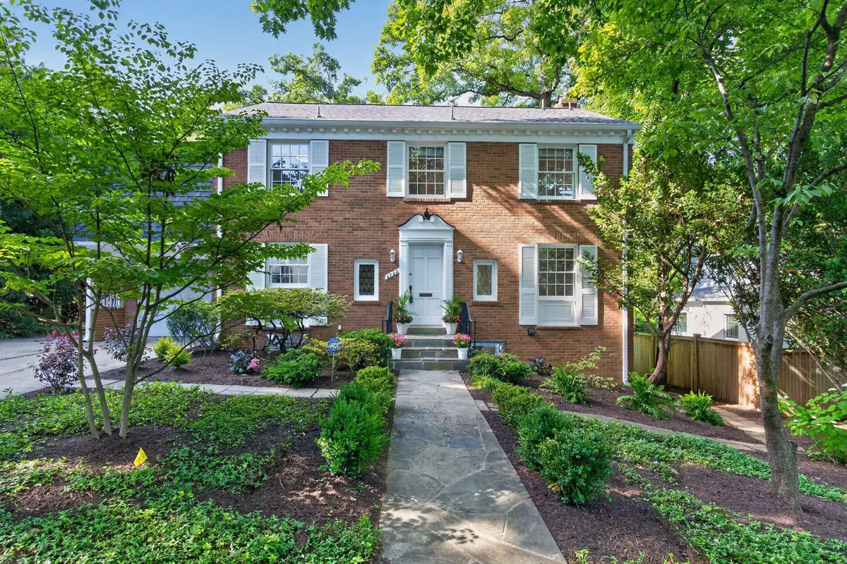 4722 Cumberland Ave, Chevy Chase, MD 20815 - #1