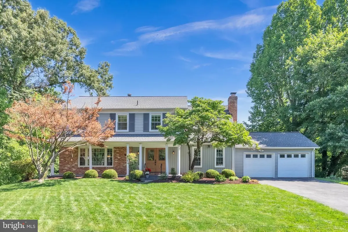 8231 Inverness Hollow Ter, Potomac, MD 20854 - #1