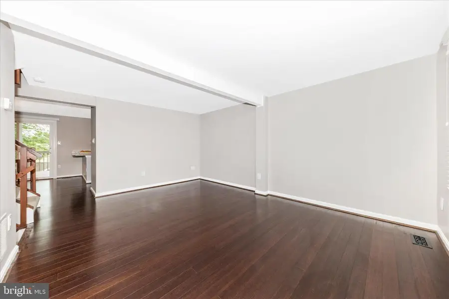 18048 Wagonwheel Ct, Olney, MD 20832 - #3