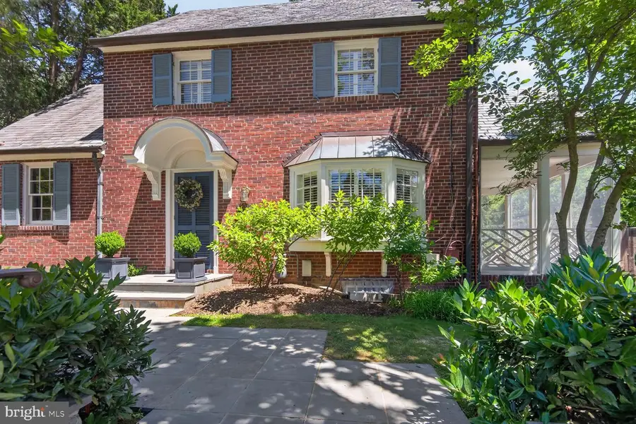 5225 Elliott Rd, Bethesda, MD 20816 - #2