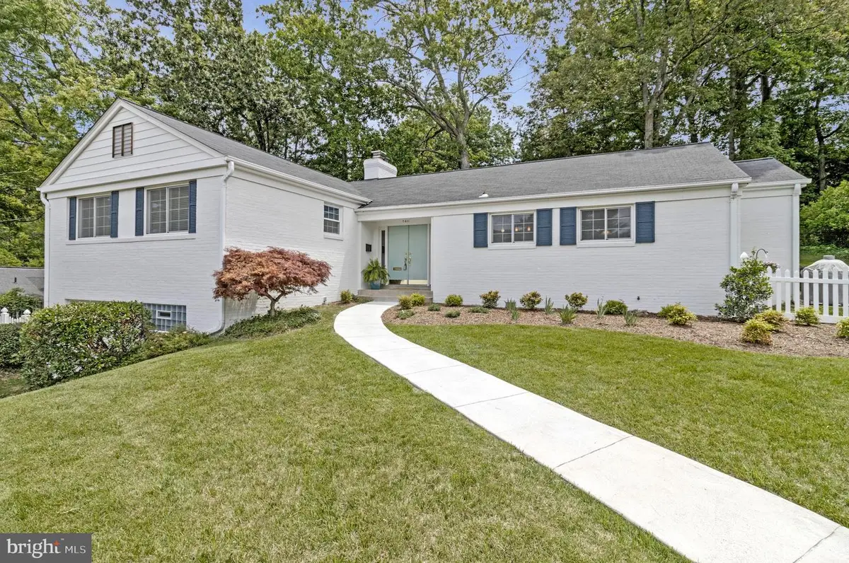 7411 Wyndale Ln, Chevy Chase, MD 20815 - #1