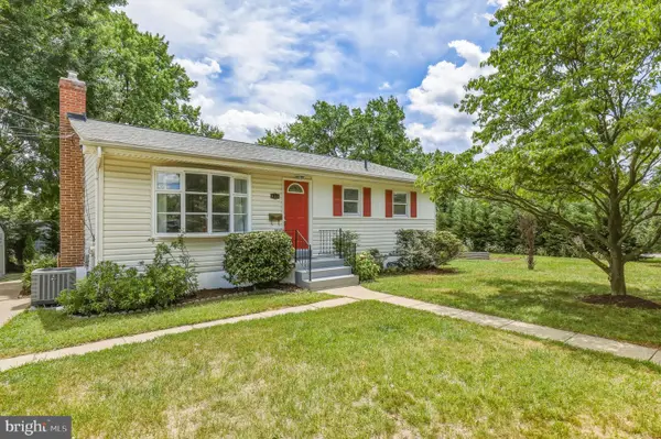801 Lincoln St, ROCKVILLE, MD 20850