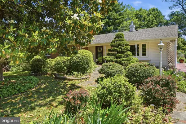 12615 Eastbourne Dr, SILVER SPRING, MD 20904