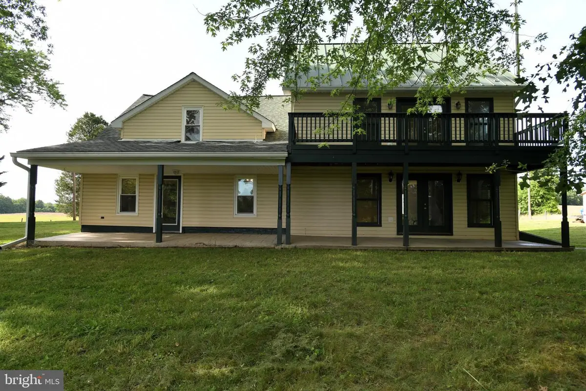 20503 Darnestown Rd, Dickerson, MD 20842 - #1