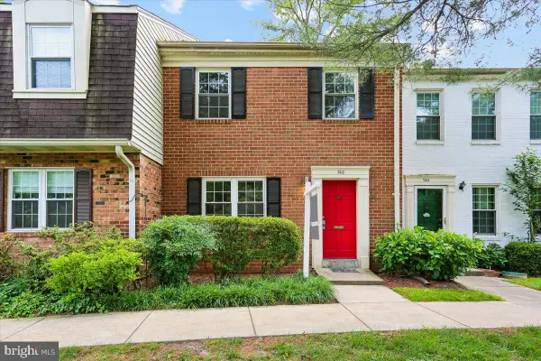 742 College Pkwy #7-742, ROCKVILLE, MD 20850