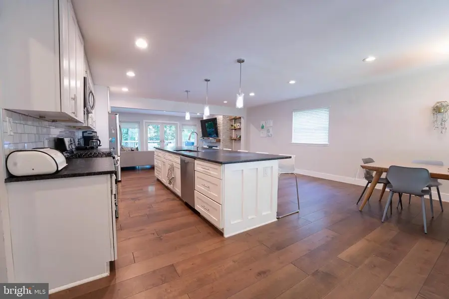 1710 Mark Ln, Rockville, MD 20852 - #3