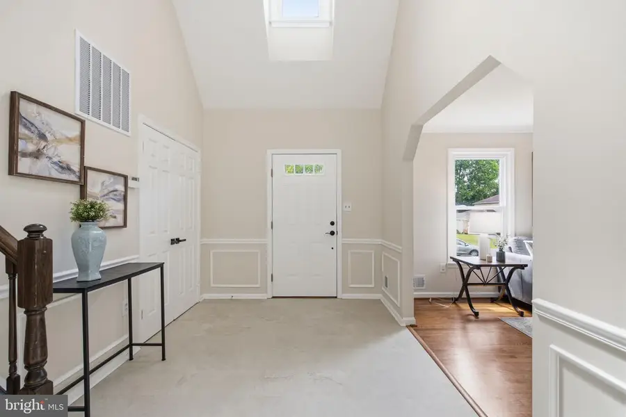 14632 Locustwood Ln, Silver Spring, MD 20905 - #2