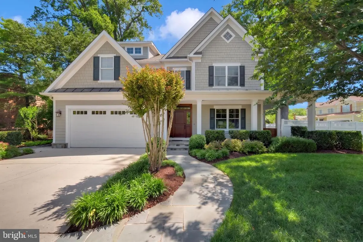 6021 Landon Ln, Bethesda, MD 20817 - #1