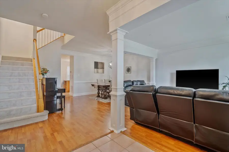 413 Longhorn Cres, Rockville, MD 20850 - #3