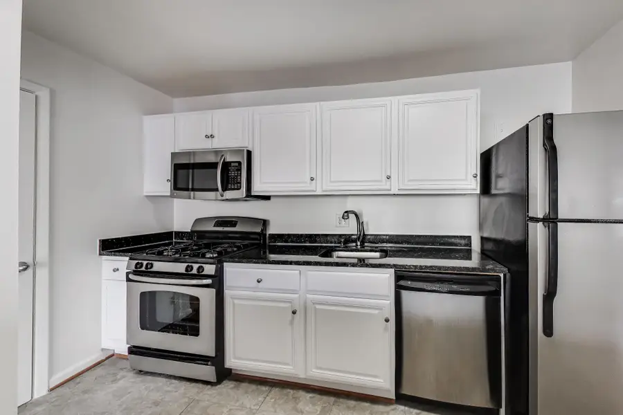 12307 Braxfield Ct #5, Rockville, MD 20852 - #3
