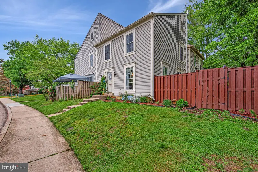 19602 Labelle Ct, Gaithersburg, MD 20879 - #3
