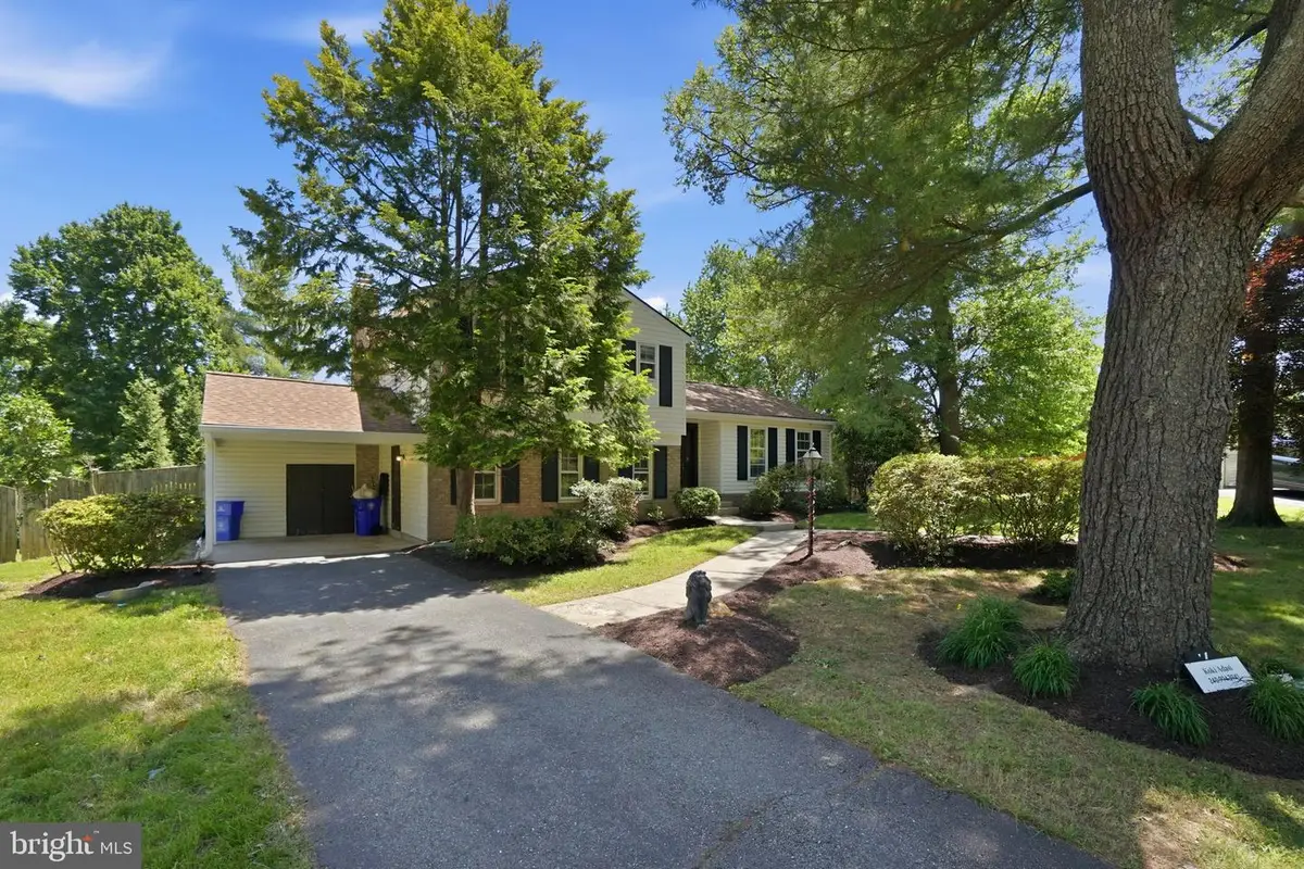 6701 Heatherford Ct, Derwood, MD 20855 - #1
