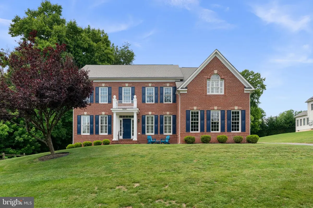 18840 Liberty Mill Rd, Germantown, MD 20874 - #1