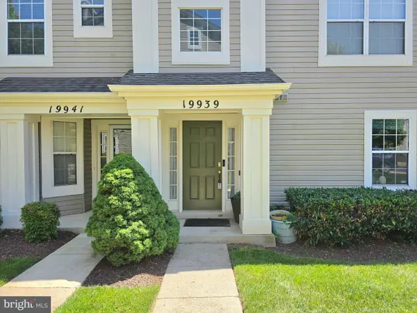19939 Dunstable Cir #215, GERMANTOWN, MD 20876
