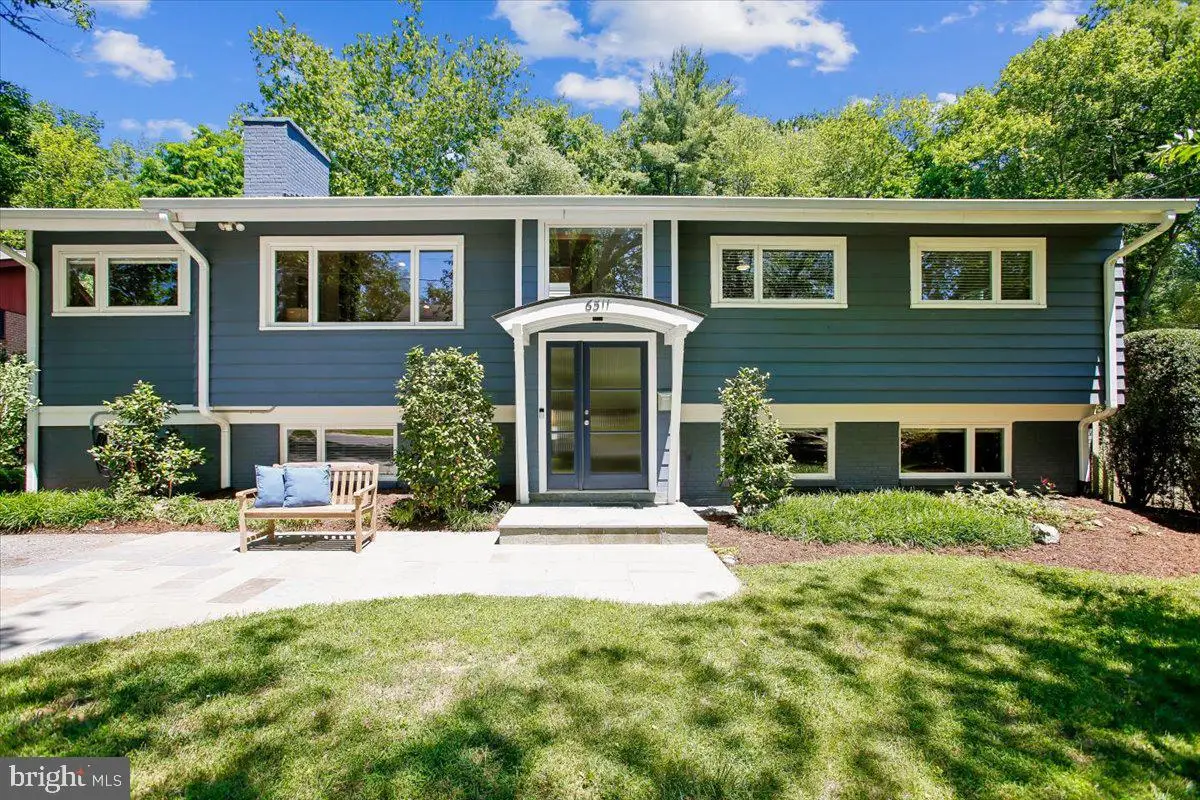 6511 Kenhowe Dr, Bethesda, MD 20817 - #1