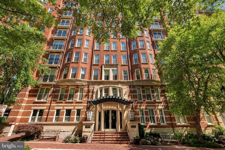 4821 Montgomery Ln #1002, Bethesda, MD 20814 - #2