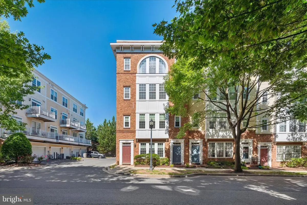 123 Bucksfield Rd #123, Gaithersburg, MD 20878 - #1