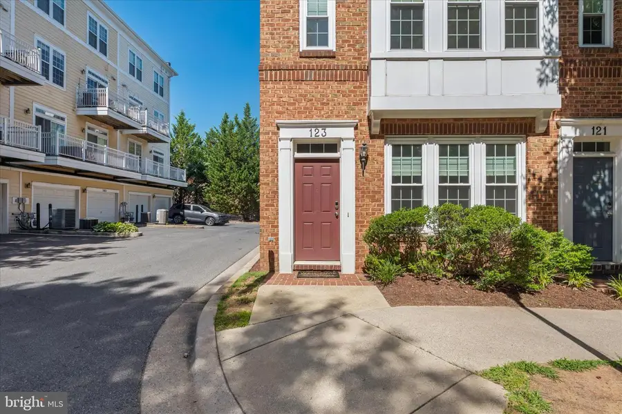 123 Bucksfield Rd #123, Gaithersburg, MD 20878 - #2