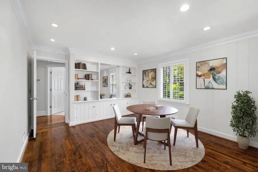 8015 Glendale Rd, Chevy Chase, MD 20815 - #2