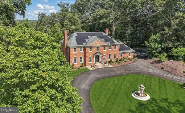 10900 Tara Rd, ROCKVILLE, MD 20854