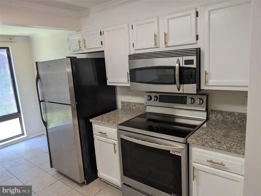18022 Chalet Dr #27-103, Germantown, MD 20874 - #3