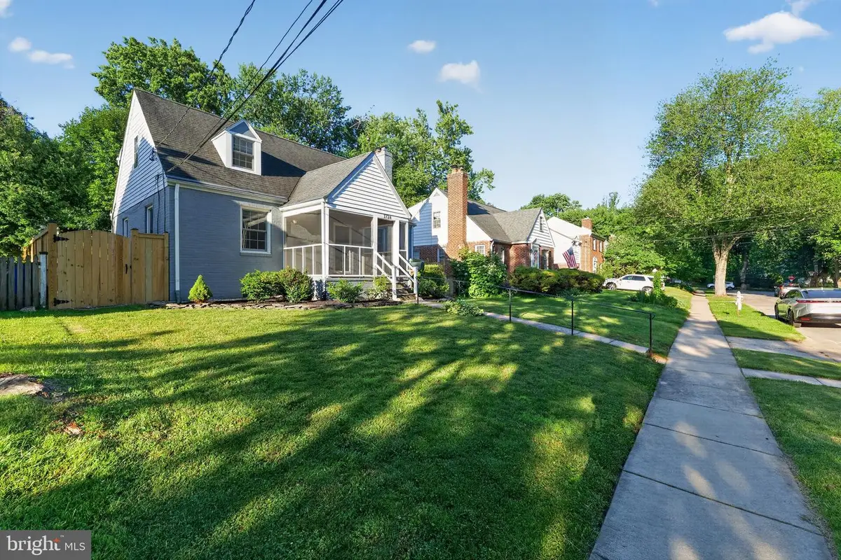 1724 Dublin Dr, Silver Spring, MD 20902 - #1
