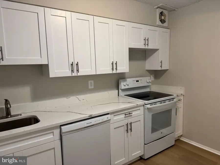 15107 Interlachen Dr #2-620, Silver Spring, MD 20906 - #2