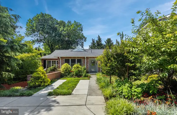 4804 Morgan Dr, CHEVY CHASE, MD 20815