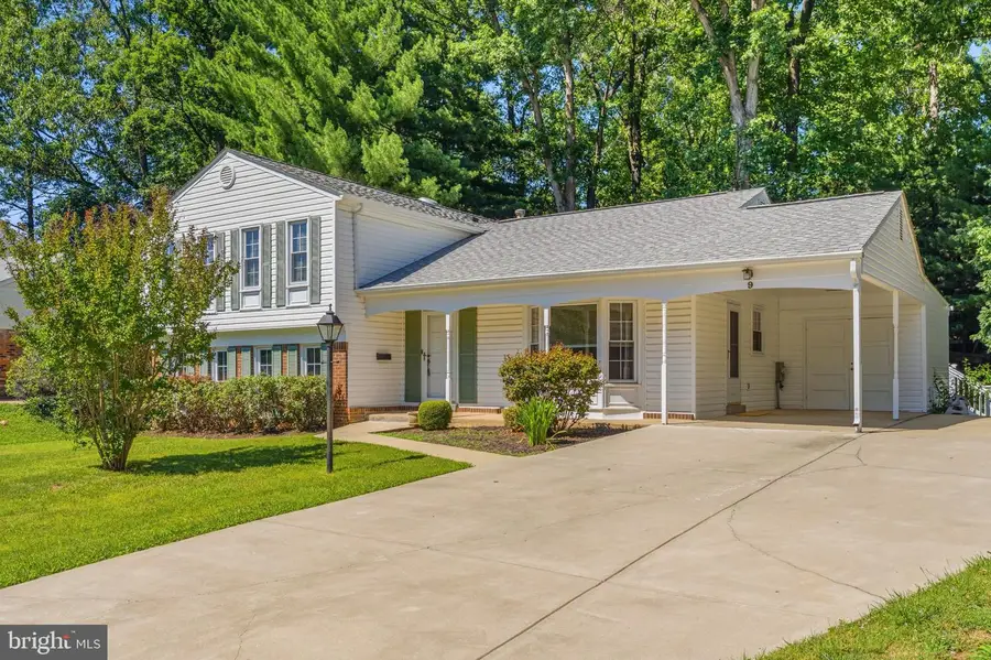 9 Duvall Ln, Gaithersburg, MD 20877 - #2
