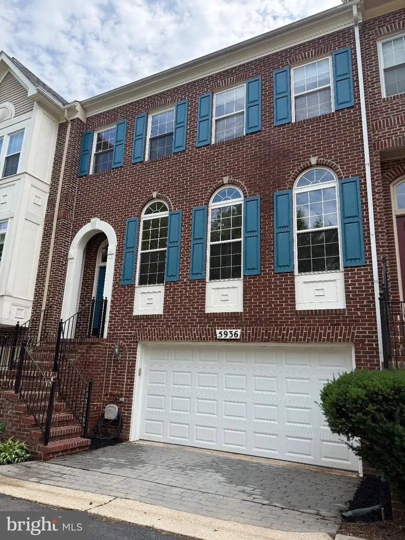 5936 Halpine Rd, Rockville, MD 20851 - #1