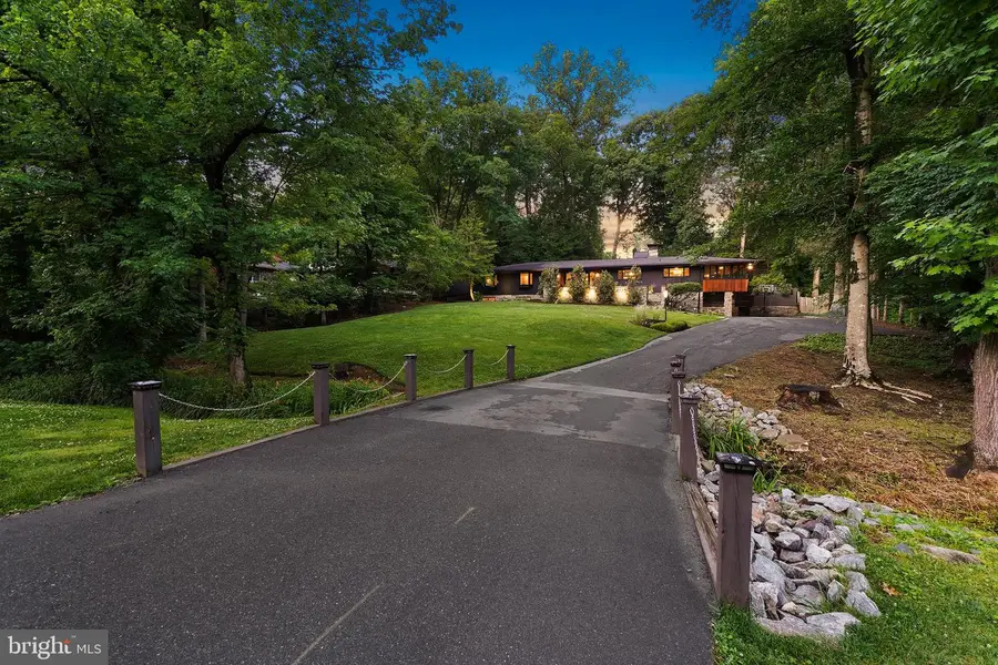 6513 Bradley Blvd, Bethesda, MD 20817 - #2