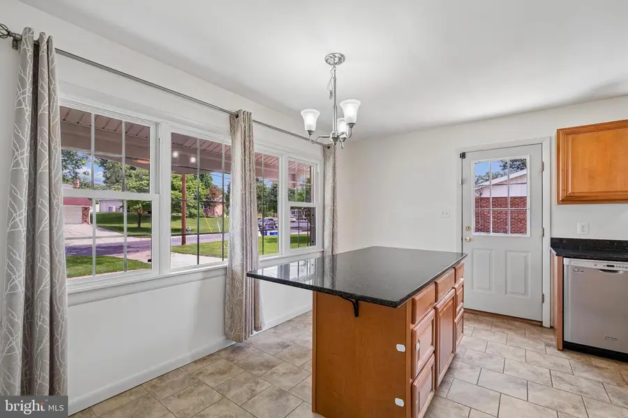 2806 Vixen Ln, Silver Spring, MD 20906 - #3