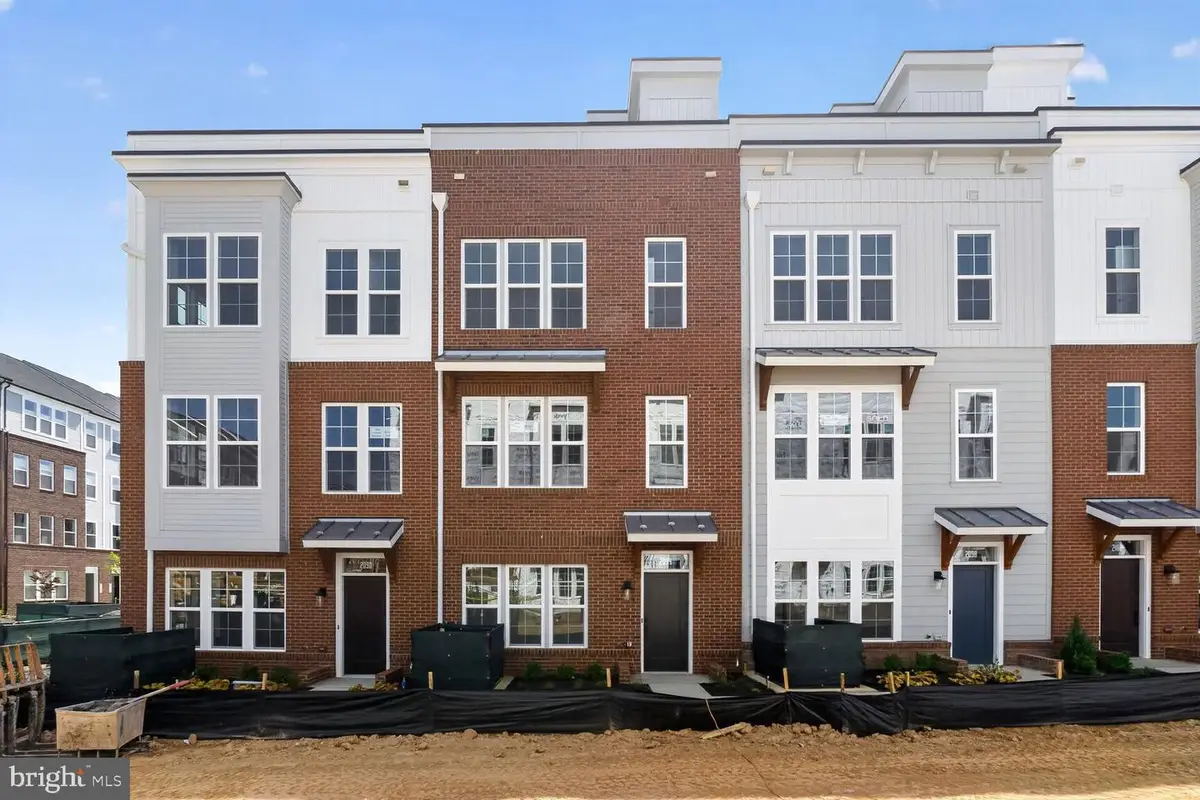 2521 Farmstead Dr #lot 224, Rockville, MD 20850 - #1