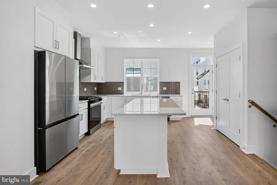 2521 Farmstead Dr #lot 224, Rockville, MD 20850 - #3
