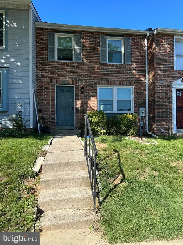 14255 Castle Blvd #124-17, SILVER SPRING, MD 20904
