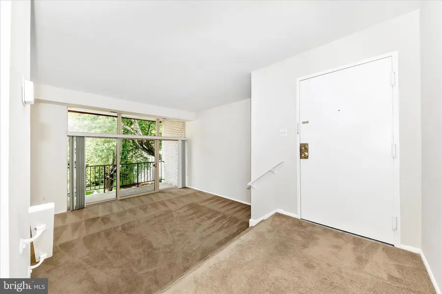 14410 Parkvale Rd #14410, Rockville, MD 20853 - #3