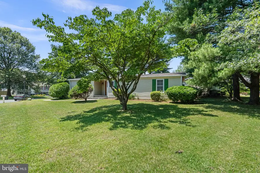 11601 Hourglass Way, Germantown, MD 20876 - #2