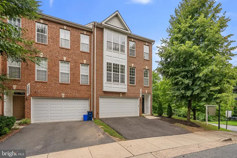 13201 Liberty Bell Ct, Germantown, MD 20874 - #2