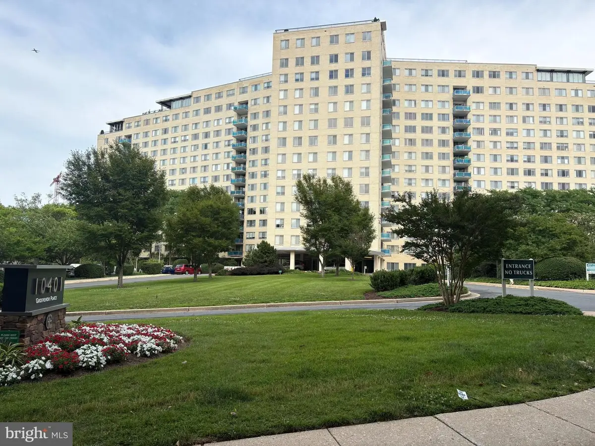 10401 Grosvenor Pl #817, Rockville, MD 20852 - #1