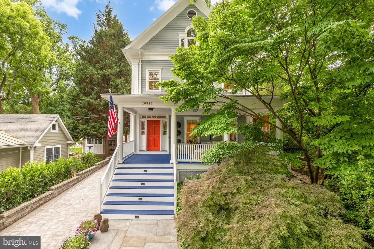 10914 Montrose Ave, Garrett Park, MD 20896 - #1