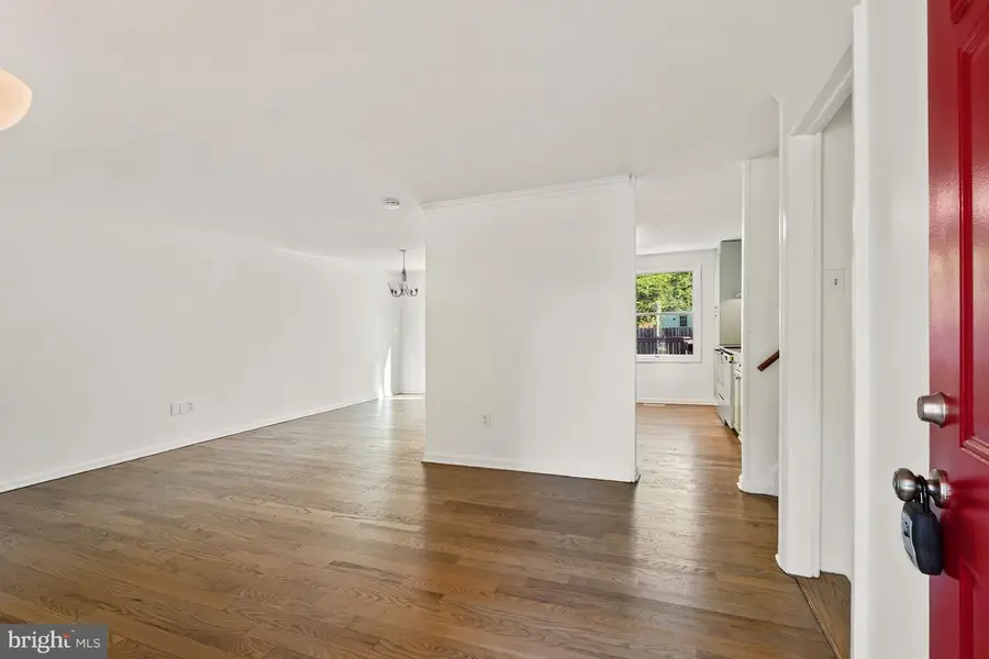 7700 Mineral Springs Dr, Gaithersburg, MD 20877 - #3